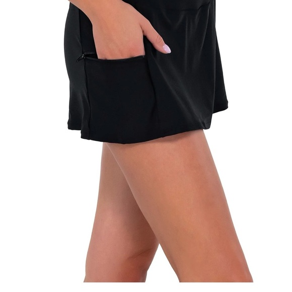 NWT Black Sunsets Sporty Swim Skirt Size Small - Picture 3 of 12